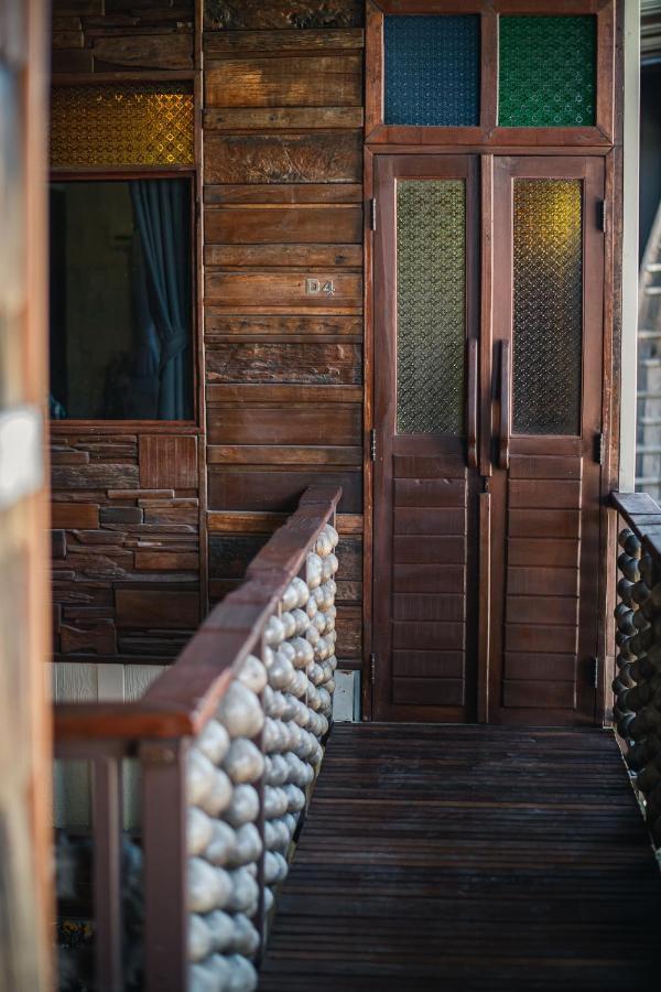 Suankaew​ Art​ Hostel​ Chonburi Exterior foto